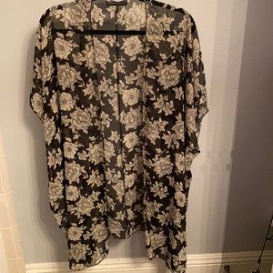 Black and white kimono